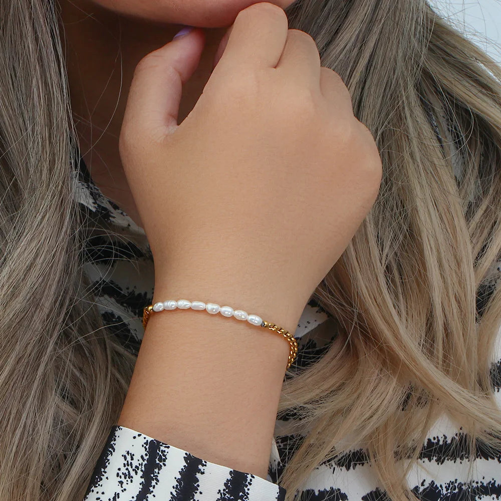 Bracelet Élégant en Acier Inoxydable Doré