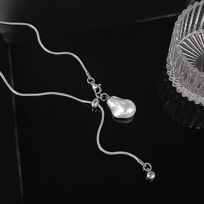 Collier Long Perles Baroques Ajustable