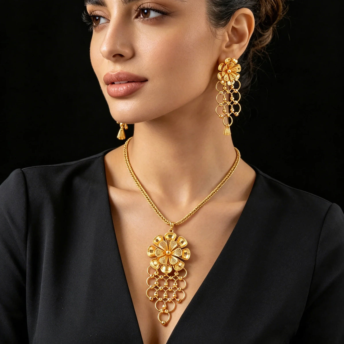 Ensemble Collier et Boucles d'Oreilles Style Dubaï 24K