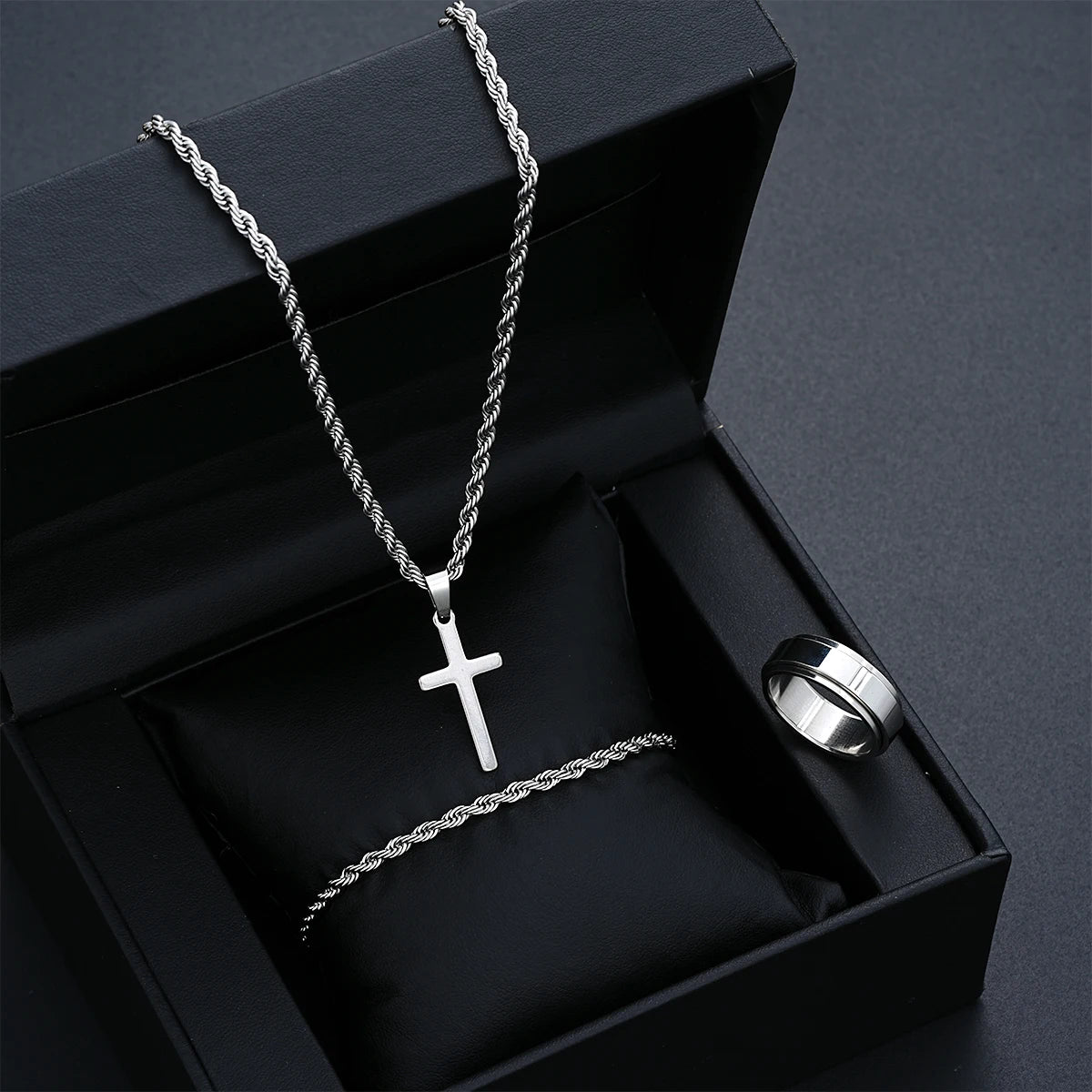 Ensemble Bijoux Croix Torsadée pour Femme