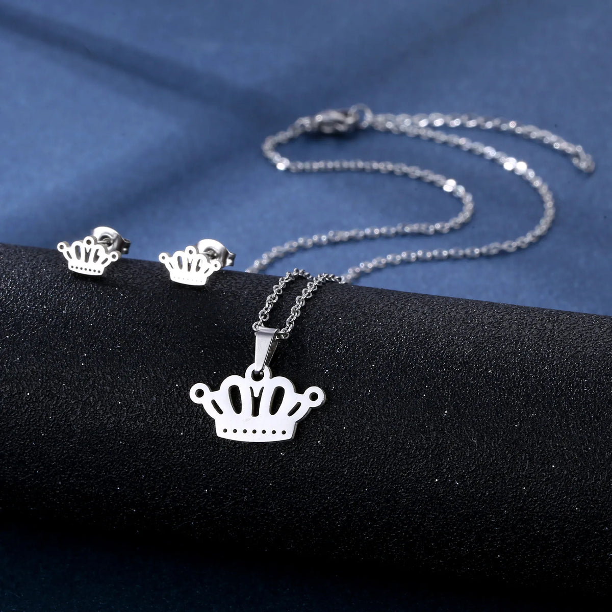 Ensemble Collier Choker Couronne et Boucles d'Oreilles Cristal